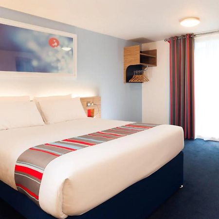 Comfort Hotel Tower Of London Exterior photo