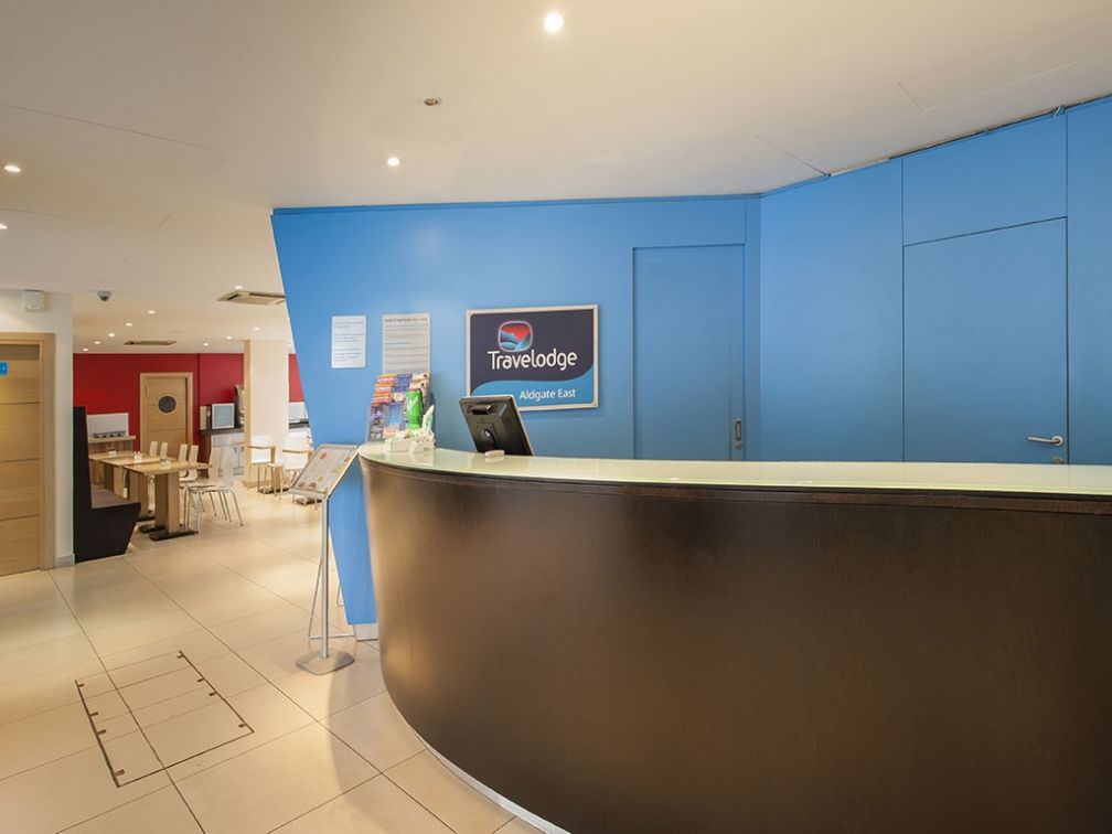 Comfort Hotel Tower Of London Exterior photo