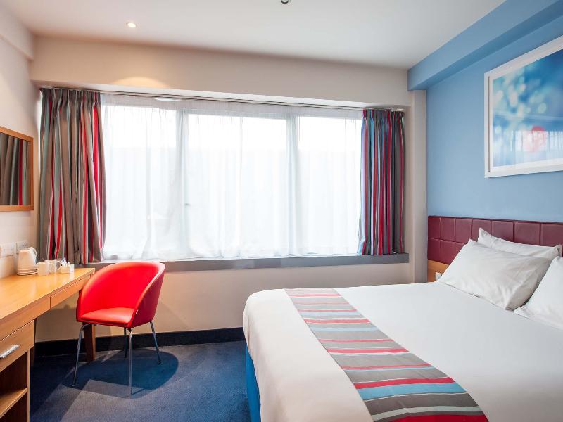 Comfort Hotel Tower Of London Exterior photo